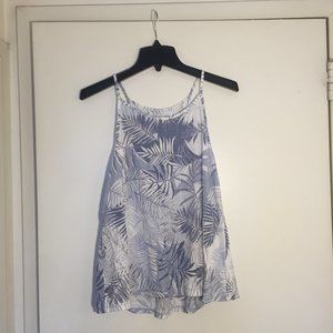 Junior AEO leaf print tank top